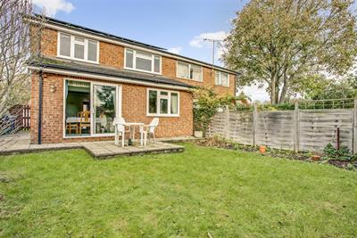 Eastern Drive, Bourne End