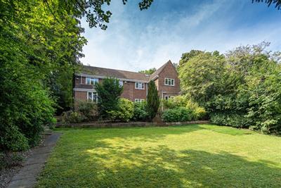 Lucas Road, High Wycombe