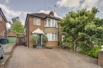 Guinions Road, High Wycombe