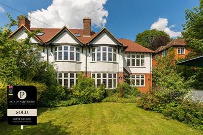 Rectory Avenue, High Wycombe