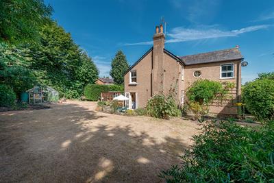 Totteridge Lane, High Wycombe
