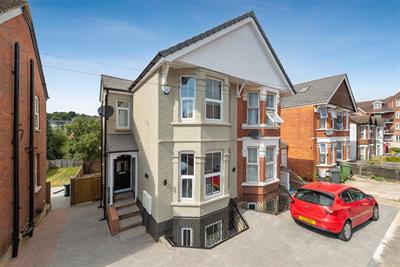 Roberts Road, High Wycombe