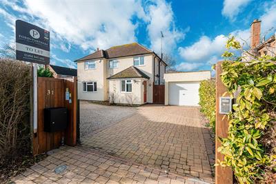 Fremantle Road - Available Immediately!