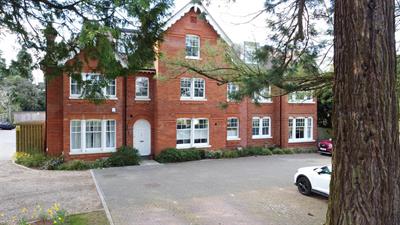 Amersham Road, High Wycombe