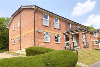 Lower Furney Close, High Wycombe