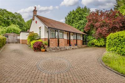 New Road, Sands, High Wycombe