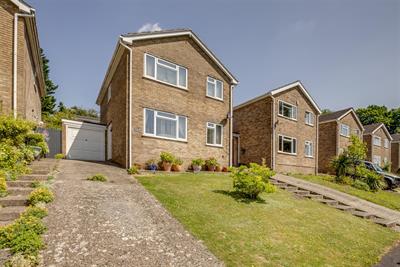 Curlew Close, Downley, High Wycombe