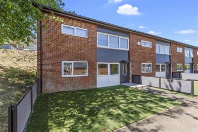 Longland Way, High Wycombe
