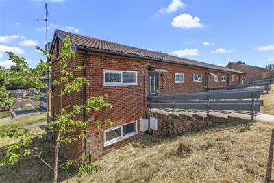 Longland Way, High Wycombe
