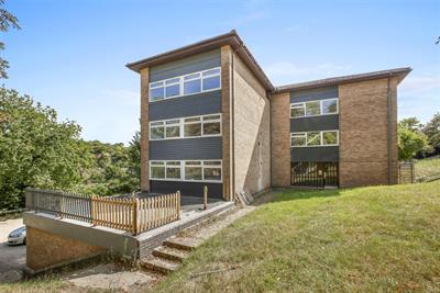 Pettifer Way, High Wycombe